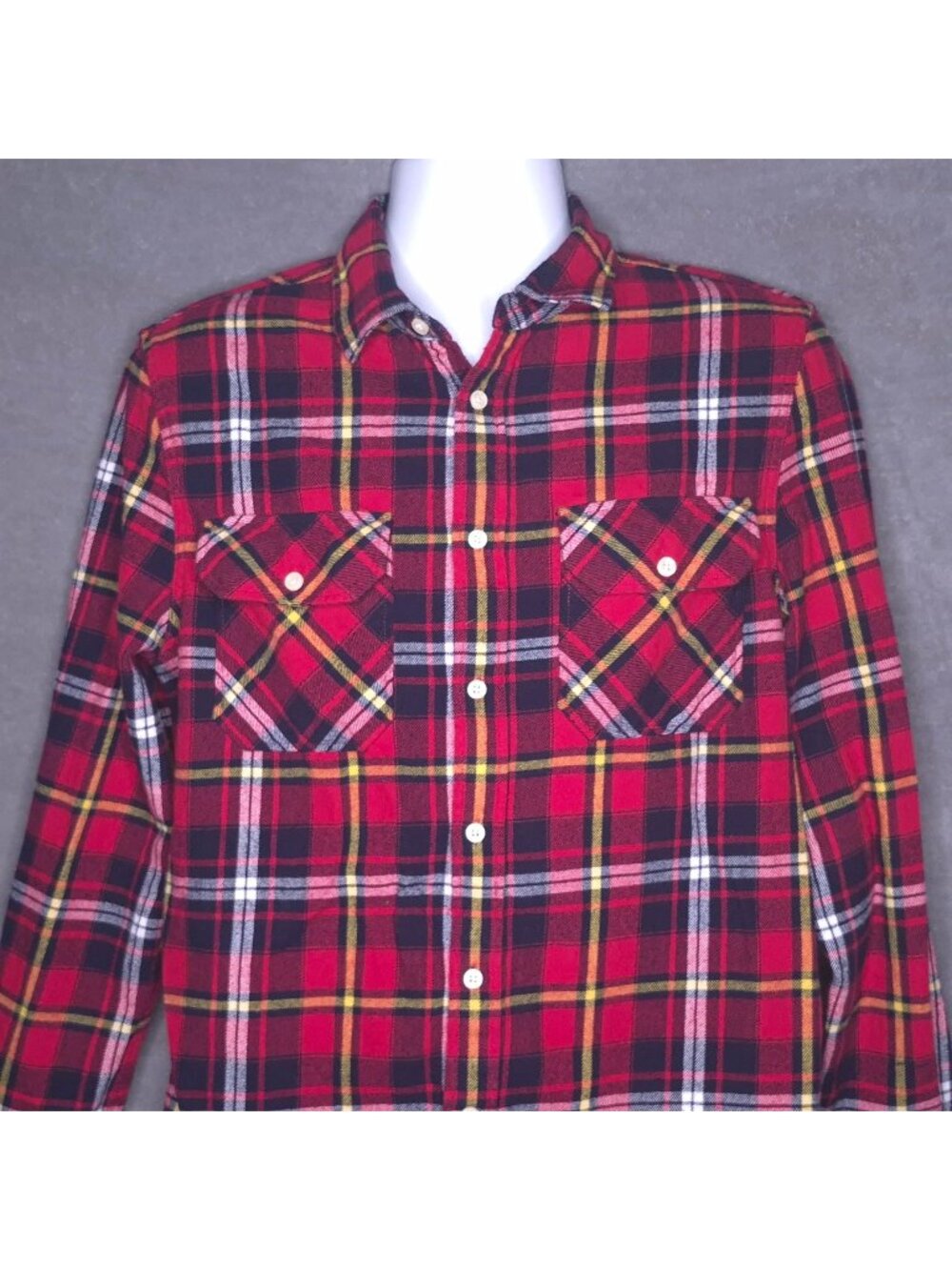 Joes The Shirt Mens Button-Up Flannel Shirt M Red Plaid 100% Cotton Long Sleeve